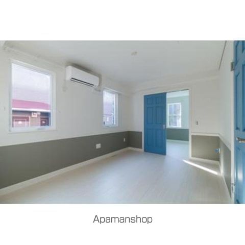 1LDK Apartment in Shibuya, Tokyo — photo 3 of 3