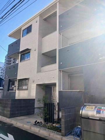 1LDK Apartment in Shibuya, Tokyo - Image 1