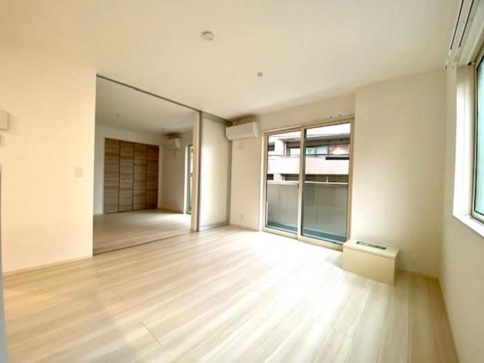1LDK Apartment in Shibuya, Tokyo