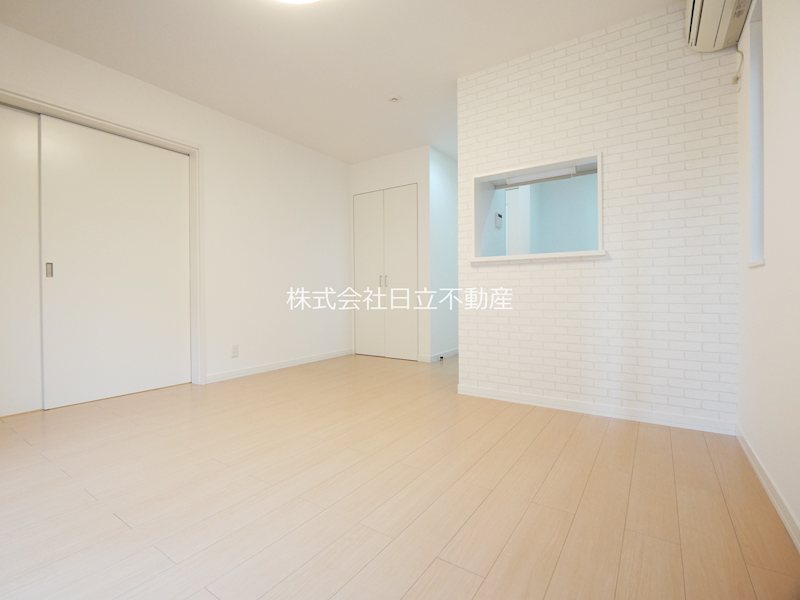 1LDK Apartment in Shibuya, Tokyo — photo 3 of 3
