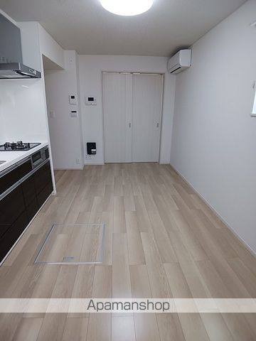 1LDK Apartment in Suginami, Tokyo — photo 3 of 3