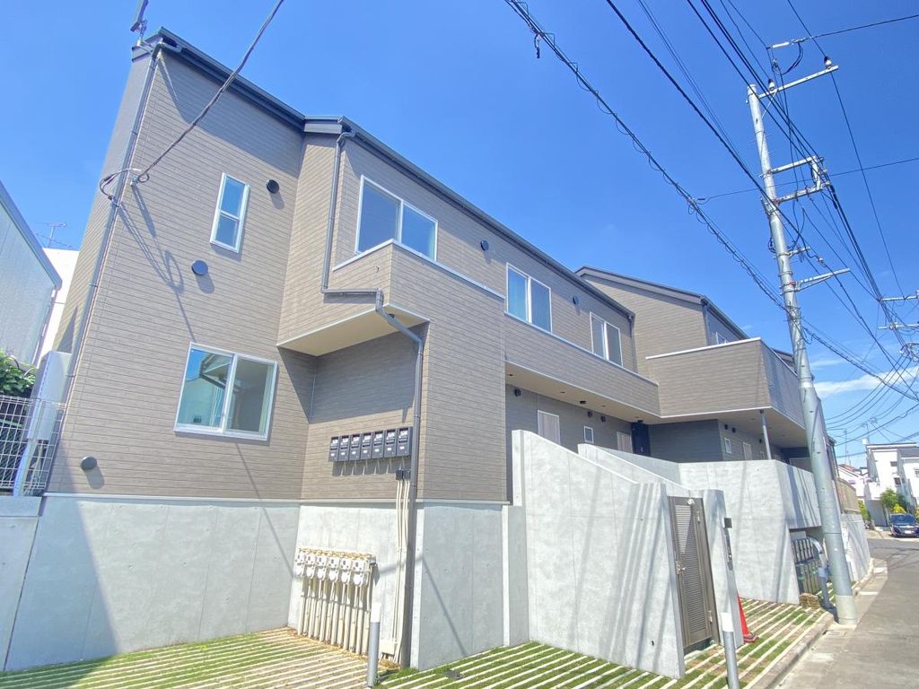 1LDK Apartment in Suginami, Tokyo