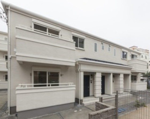 1LDK Apartment in Toshima, Tokyo - Image 1