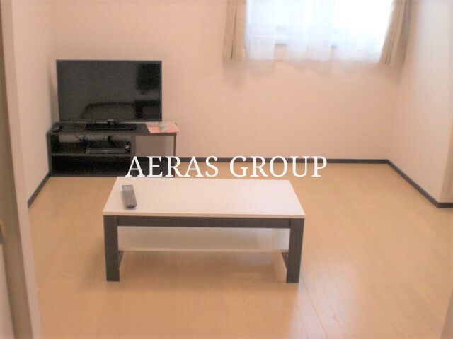 1LDK Apartment in Toshima, Tokyo — photo 3 of 3