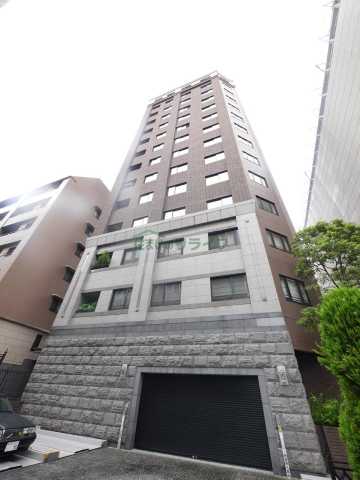 1LDK Mansion in Chiyoda, Tokyo - Image 1
