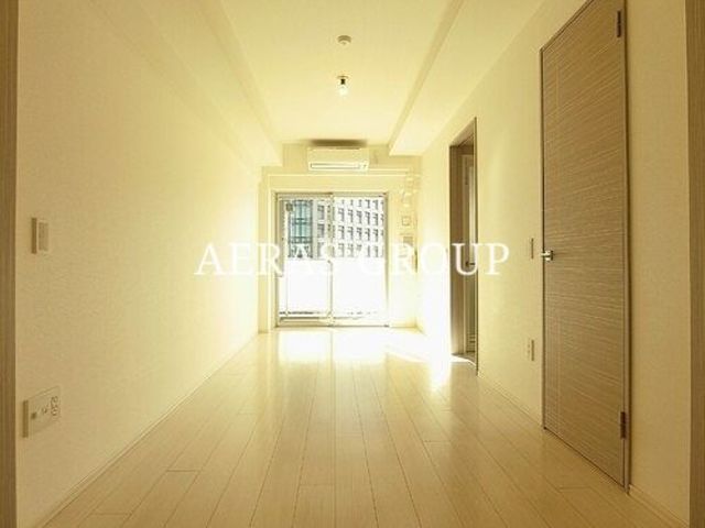 1LDK Mansion in Chiyoda, Tokyo — photo 3 of 3