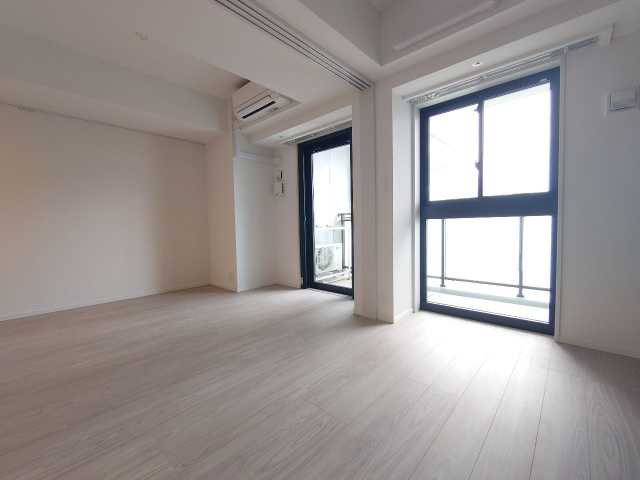 1LDK Mansion in Chuo, Tokyo — photo 3 of 3