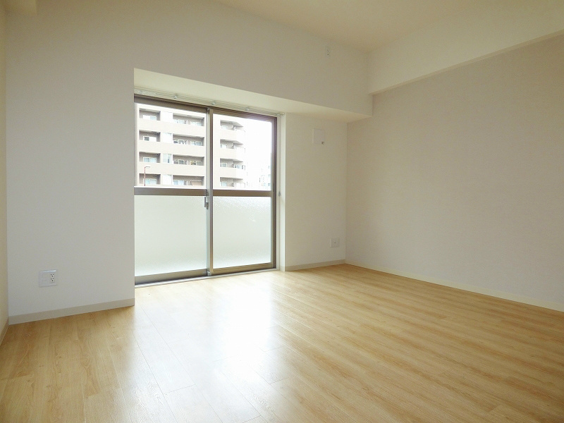 1LDK Mansion in Kita-ku, Osaka — photo 3 of 3