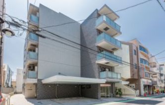 1LDK Mansion in Meguro, Tokyo - Image 1