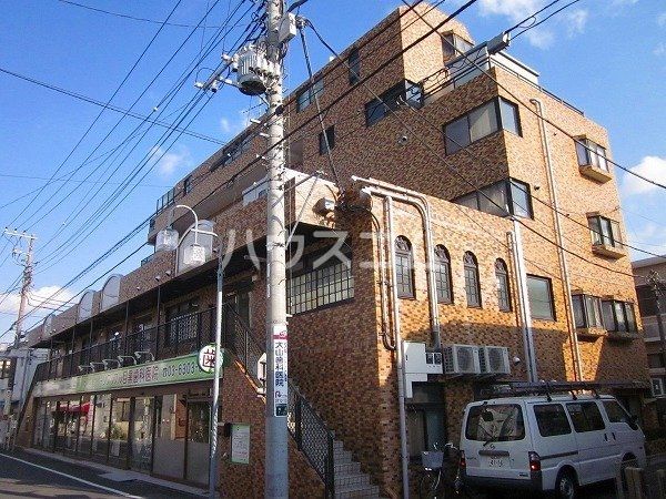1LDK Mansion in Meguro, Tokyo - Image 1
