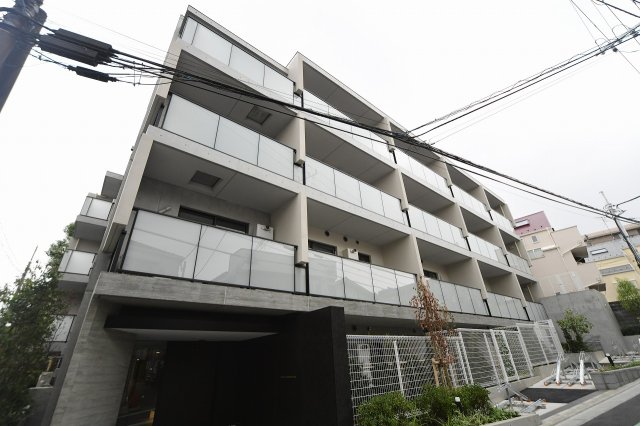 1LDK Mansion in Meguro, Tokyo