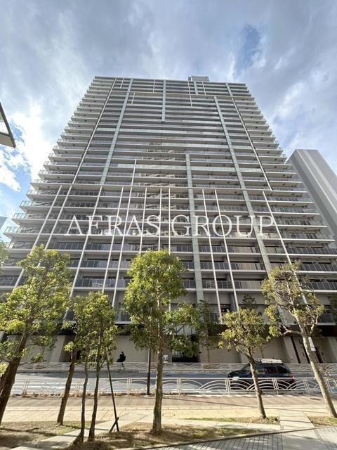 1LDK Mansion in Minato, Tokyo - Image 1