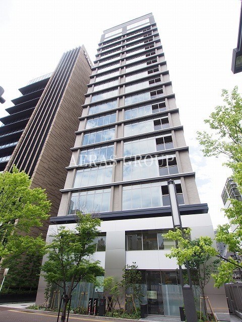1LDK Mansion in Minato, Tokyo - Image 1