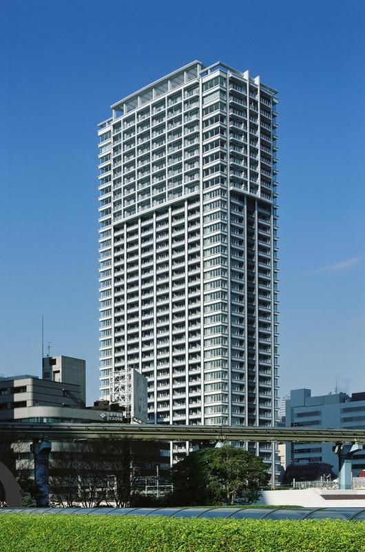 1LDK Mansion in Minato, Tokyo - Image 1