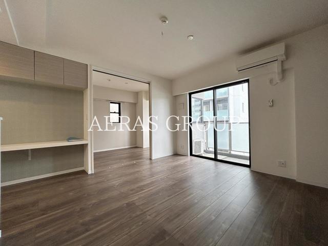 1LDK Mansion in Minato, Tokyo — photo 3 of 3