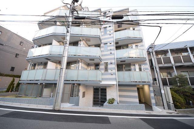 1LDK Mansion in Nakano, Tokyo