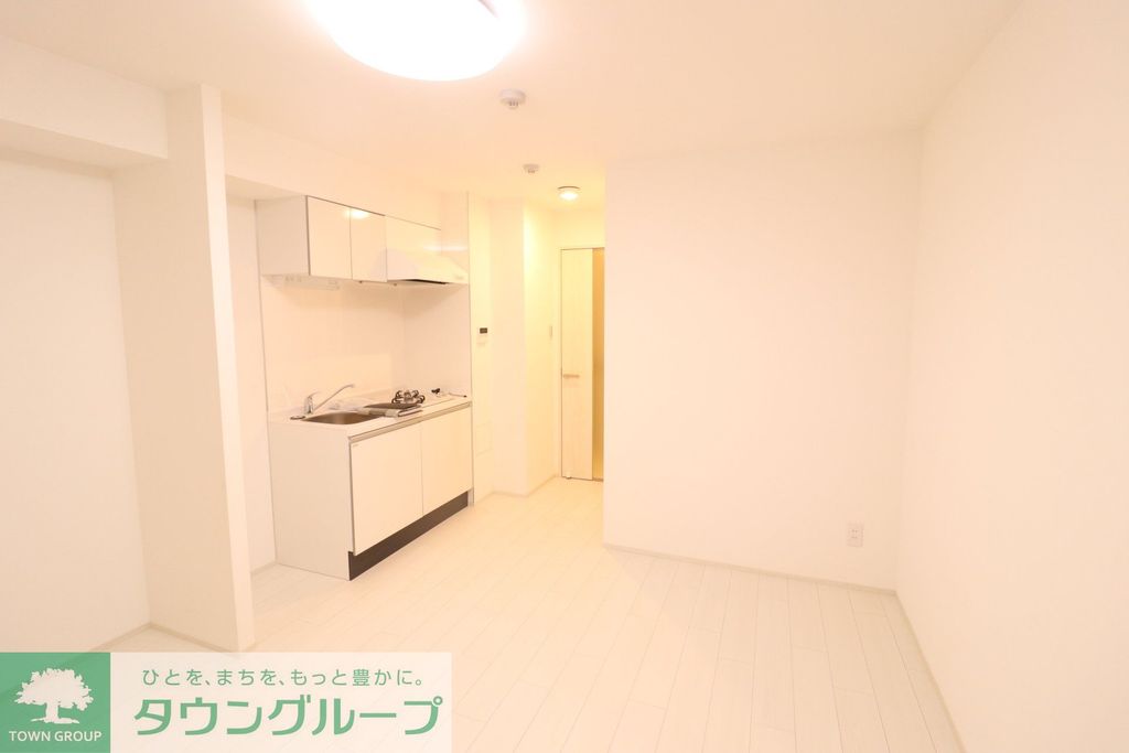 1LDK Mansion in Nakano, Tokyo — photo 3 of 3
