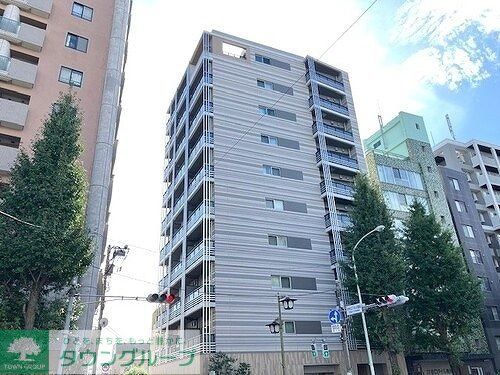 1LDK Mansion in Nakano, Tokyo - Image 1