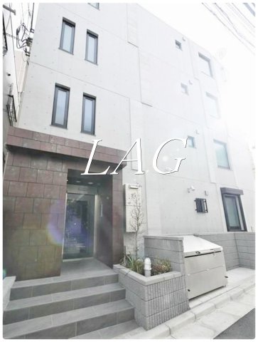 1LDK Mansion in Nakano, Tokyo — photo 3 of 3