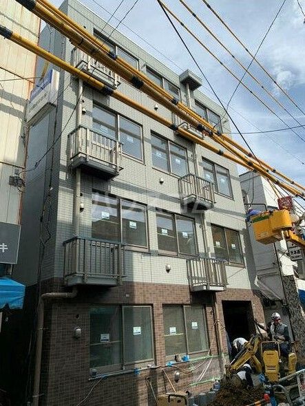 1LDK Mansion in Nakano, Tokyo - Image 1