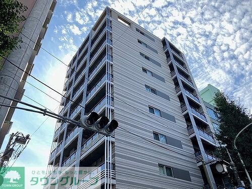 1LDK Mansion in Nakano, Tokyo - Image 1