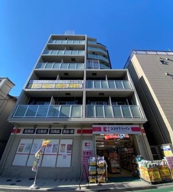 1LDK Mansion in Nakano, Tokyo - Image 1
