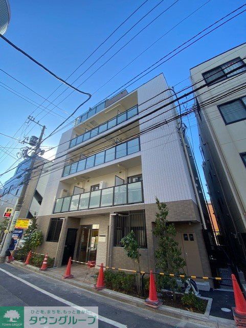 1LDK Mansion in Nakano, Tokyo