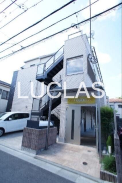 1LDK Mansion in Nakano, Tokyo - Image 1
