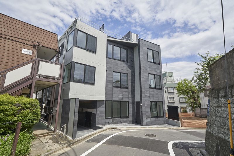 1LDK Mansion in Shibuya, Tokyo