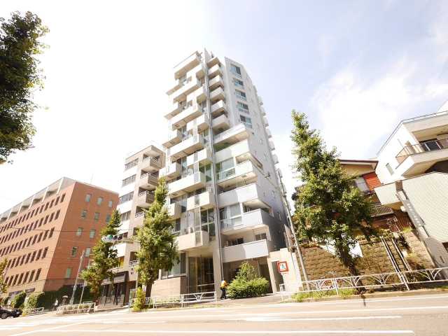 1LDK Mansion in Shibuya, Tokyo