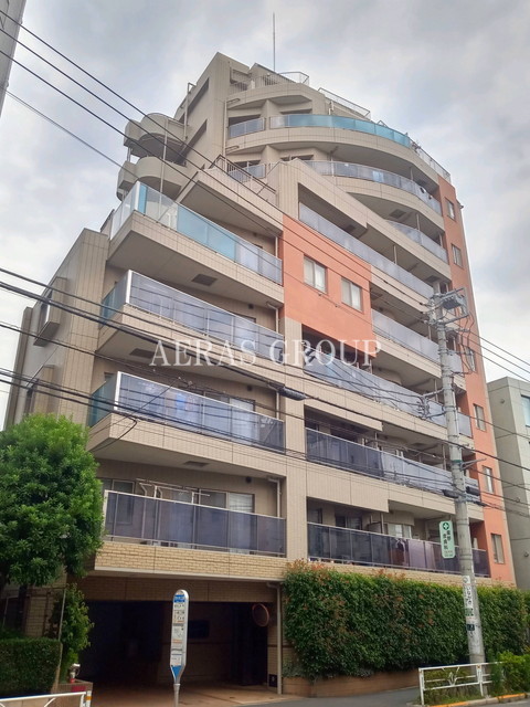 1LDK Mansion in Shibuya, Tokyo