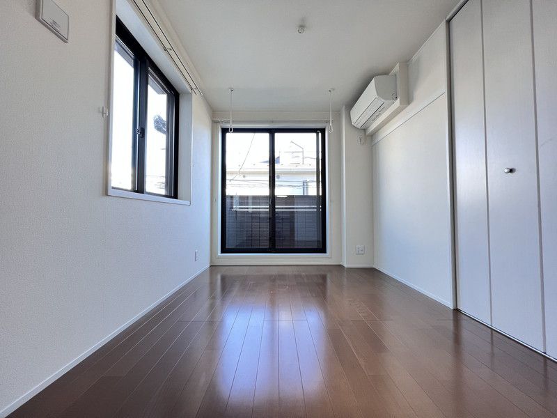 1LDK Mansion in Shibuya, Tokyo — photo 3 of 3