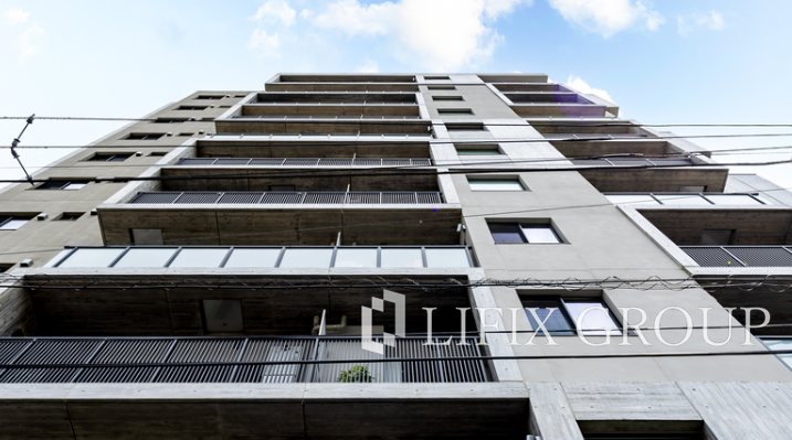 1LDK Mansion in Shibuya, Tokyo - Image 1