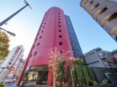 1LDK Mansion in Shibuya, Tokyo - Image 1