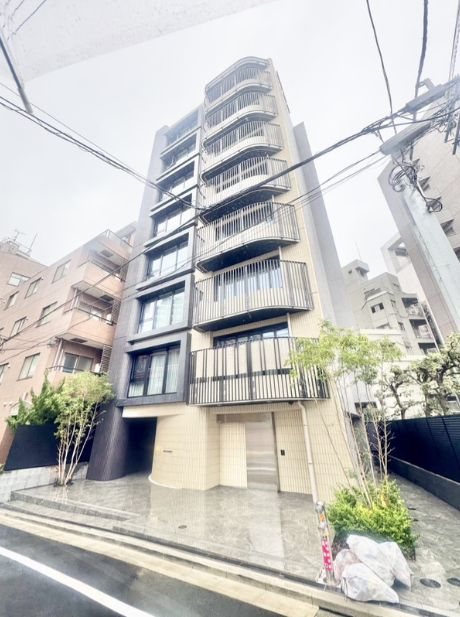 1LDK Mansion in Shibuya, Tokyo