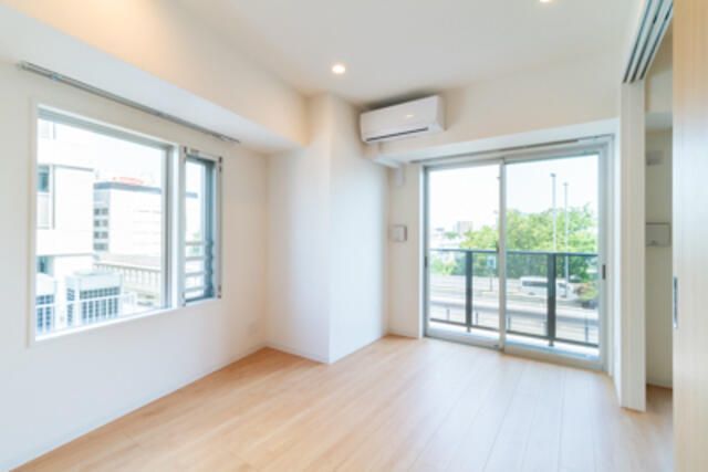 1LDK Mansion in Shibuya, Tokyo — photo 3 of 3