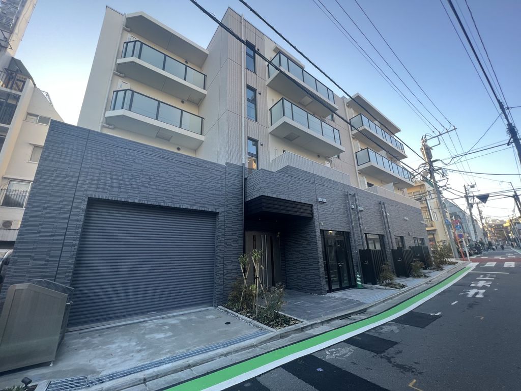 1LDK Mansion in Shibuya, Tokyo