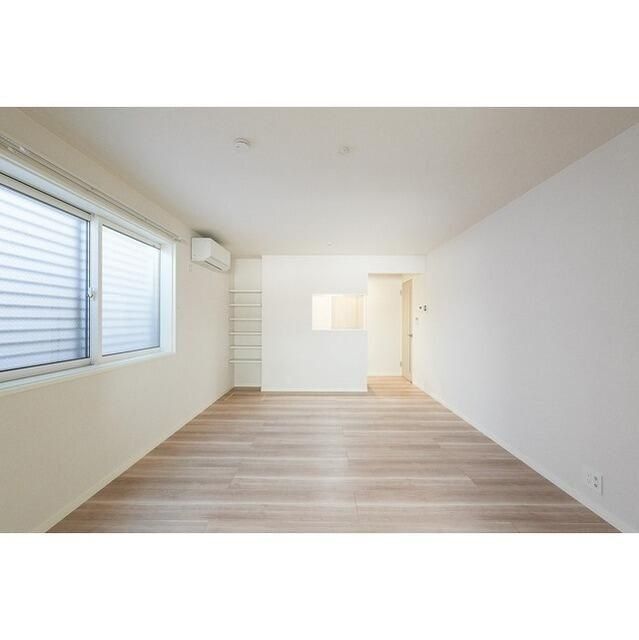 1LDK Apartment in Shibuya, Tokyo — photo 3 of 3