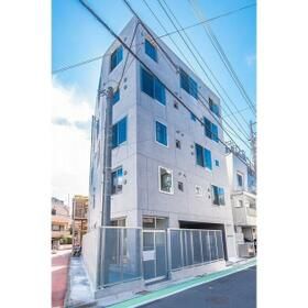 1LDK Mansion in Shibuya, Tokyo - Image 1