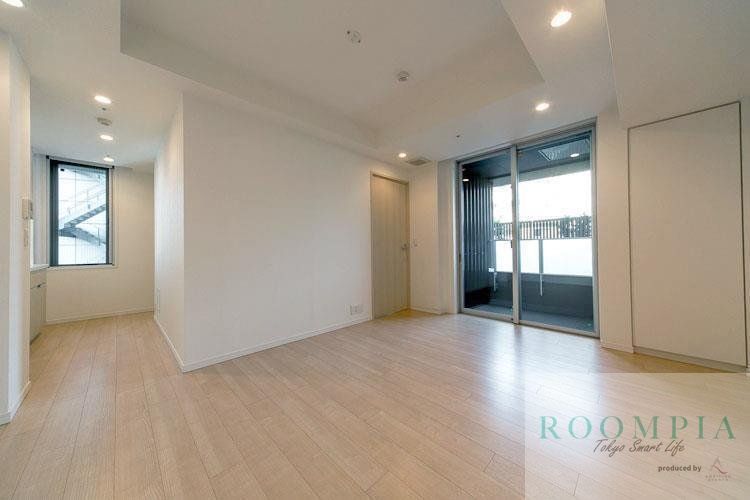 1LDK Mansion in Shibuya, Tokyo — photo 3 of 3