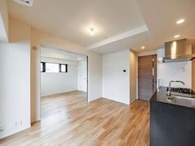 1LDK Mansion in Shibuya, Tokyo — photo 3 of 3