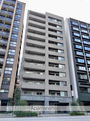 1LDK Mansion in Shinjuku, Tokyo - Image 1