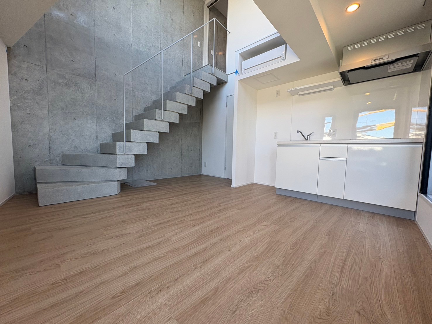 1LDK Mansion in Shinjuku, Tokyo — photo 3 of 3