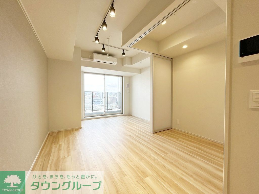 1LDK Mansion in Shinjuku, Tokyo — photo 3 of 3