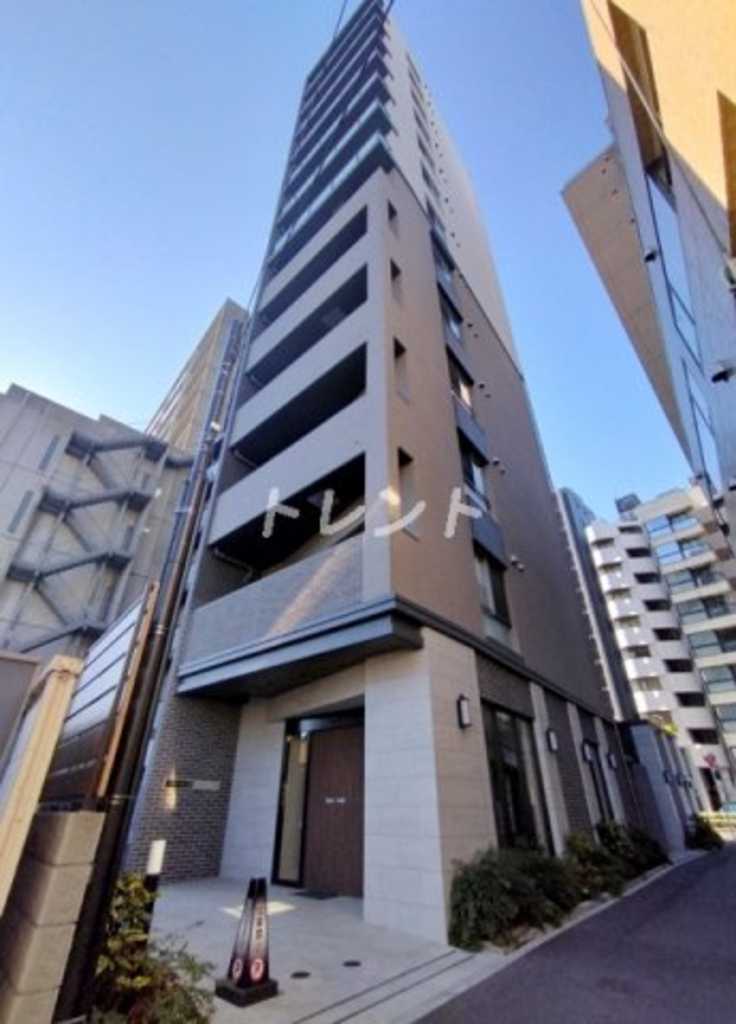 1LDK Mansion in Shinjuku, Tokyo - Image 1