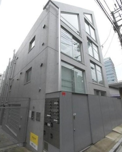 1LDK Mansion in Shinjuku, Tokyo - Image 1
