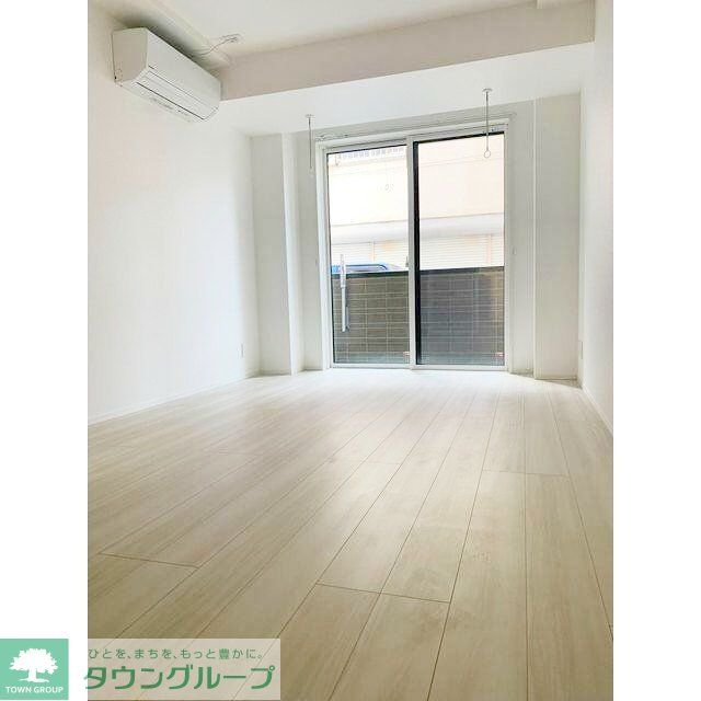 1LDK Mansion in Shinjuku, Tokyo — photo 3 of 3