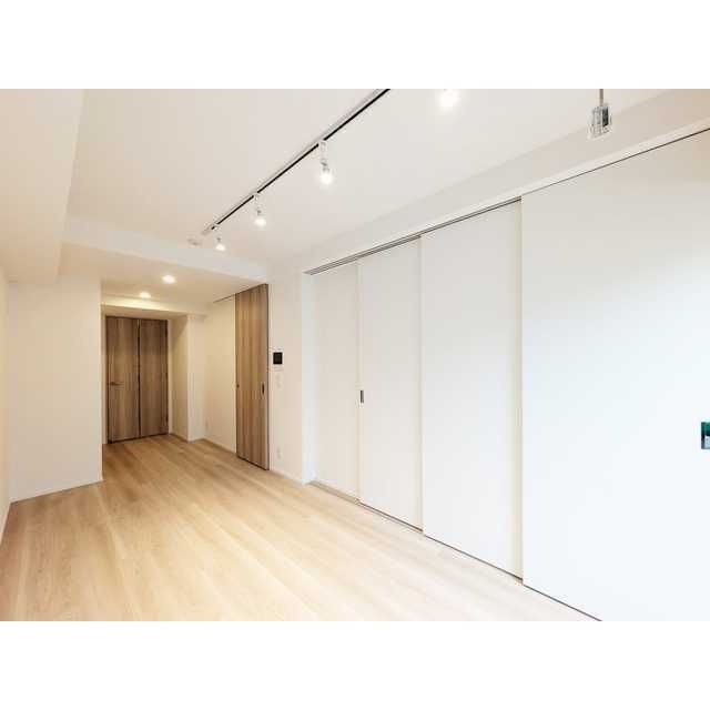 1LDK Mansion in Shinjuku, Tokyo — photo 3 of 3