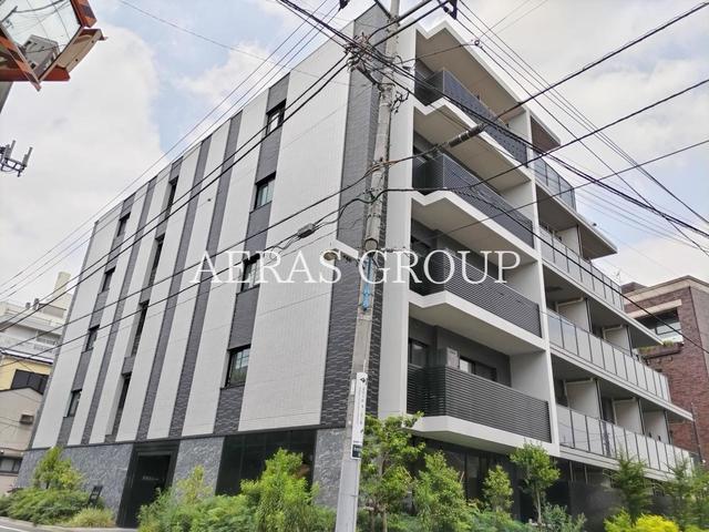 1LDK Mansion in Shinjuku, Tokyo - Image 1