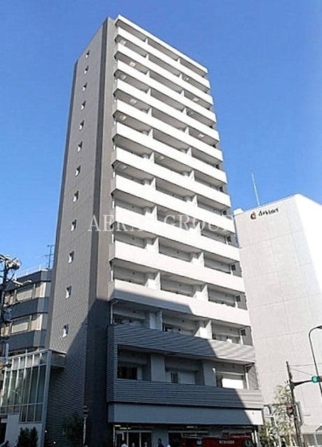 1LDK Mansion in Toshima, Tokyo - Image 1